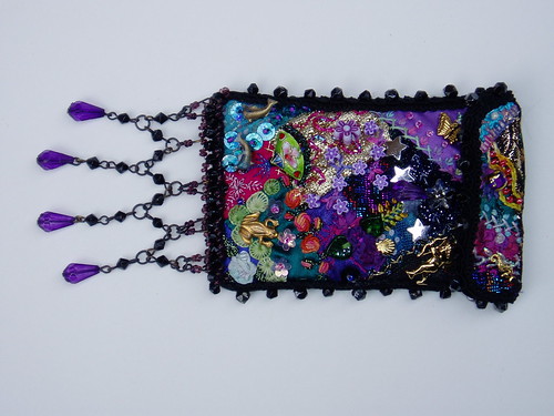 Another view of the same purse